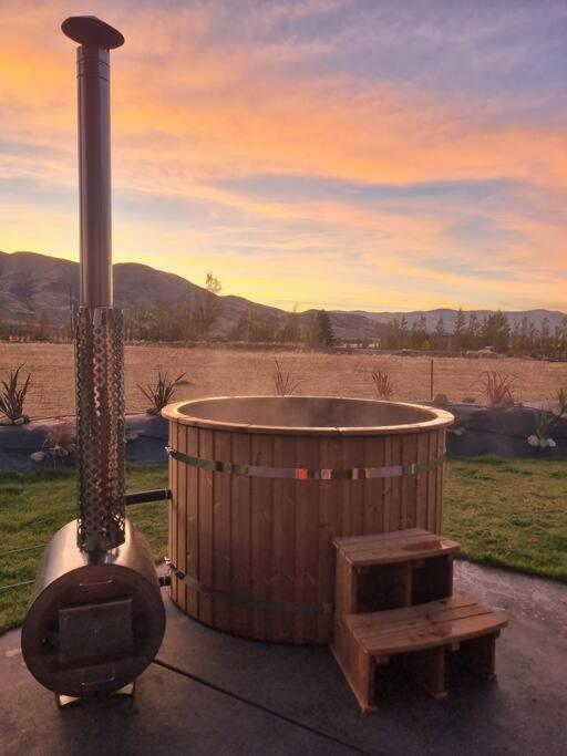 Relax In Rural Wanaka Villa Queensberry Buitenkant foto